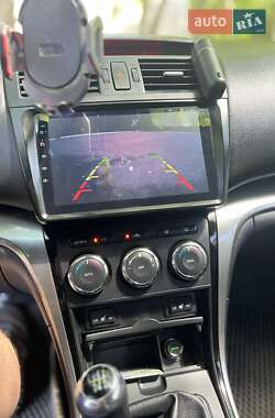 Седан Mazda 6 2011 в 