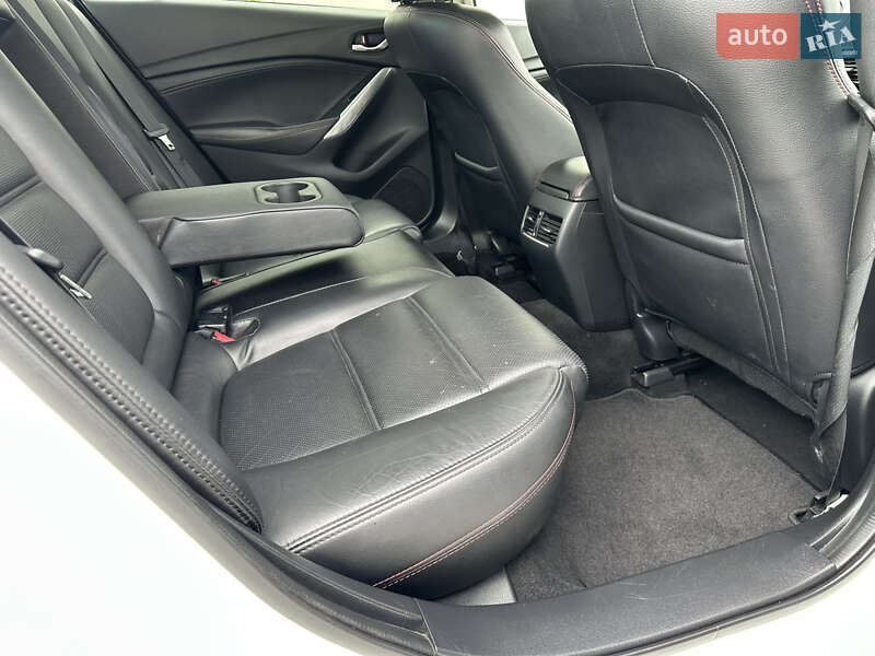 Седан Mazda 6 2013 в Луцке