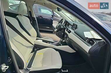 Седан Mazda 6 2016 в 