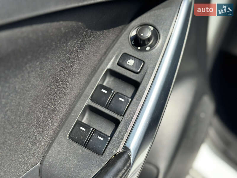 Универсал Mazda 6 2013 в Ровно
