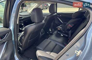 Седан Mazda 6 2016 в 