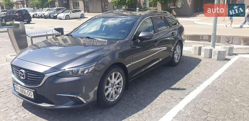 Универсал Mazda 6 2015 в Киеве