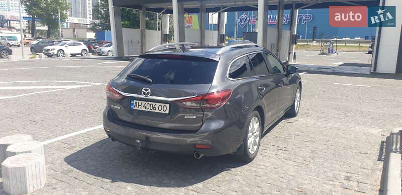 Универсал Mazda 6 2015 в Киеве