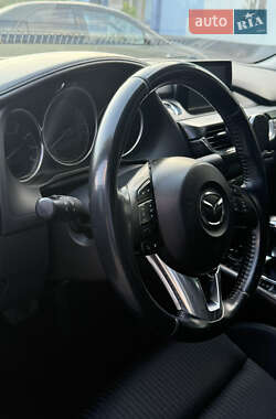 Седан Mazda 6 2016 в 