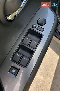 Ліфтбек Mazda 6 2011 в 