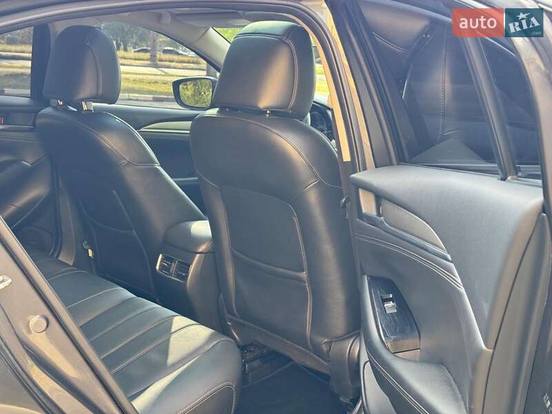 Седан Mazda 6 2019 в Запорожье