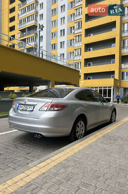 Седан Mazda 6 2011 в 