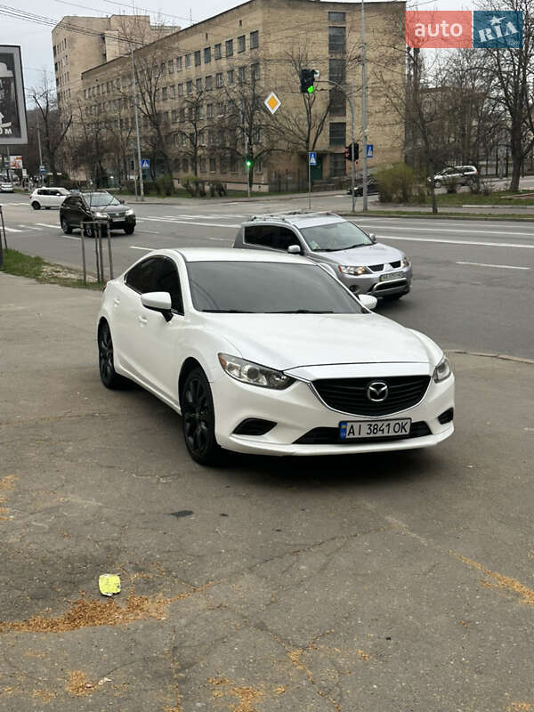 Седан Mazda 6 2013 в Киеве