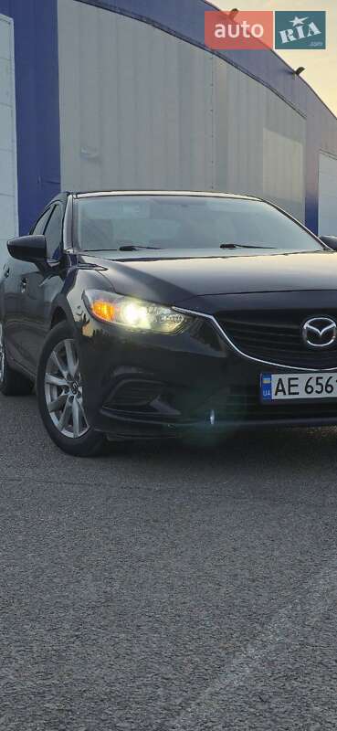 Седан Mazda 6 2014 в Днепре