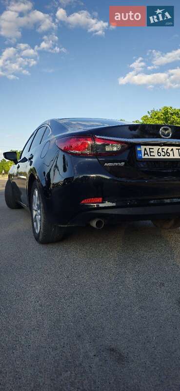 Седан Mazda 6 2014 в Днепре