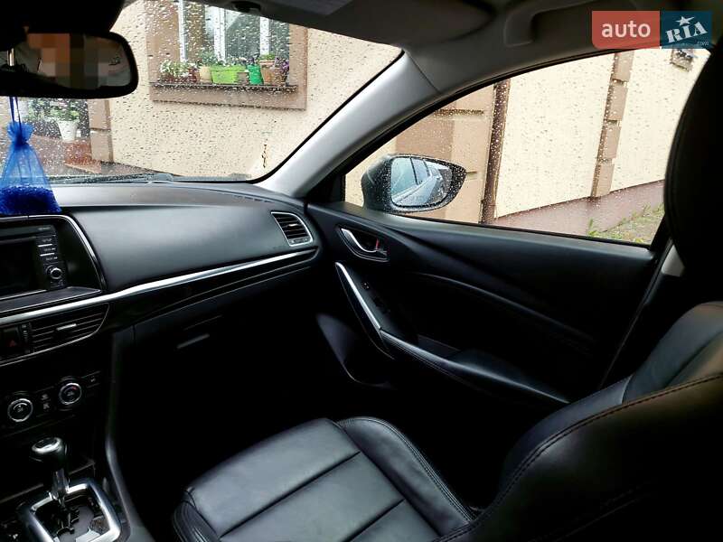Седан Mazda 6 2013 в Белогородке
