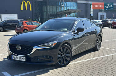 Седан Mazda 6 2018 в Киеве