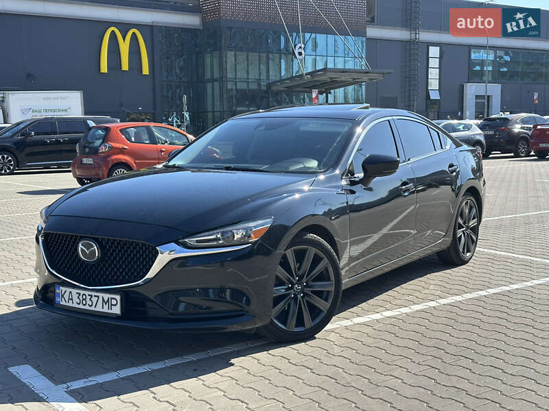 Седан Mazda 6 2018 в 