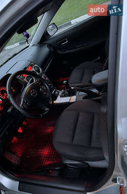 Седан Mazda 6 2003 в 