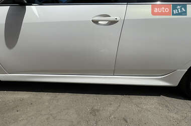 Седан Mazda 6 2010 в 