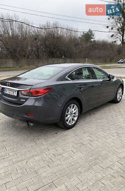 Седан Mazda 6 2015 в 