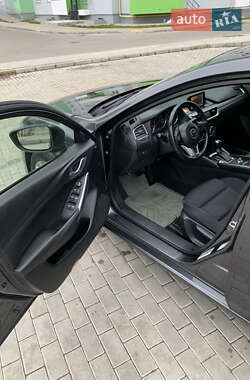 Седан Mazda 6 2015 в 