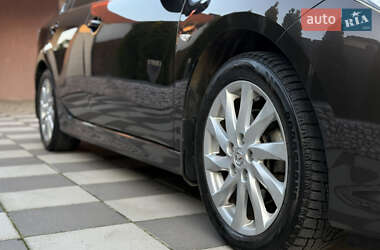 Седан Mazda 6 2012 в 