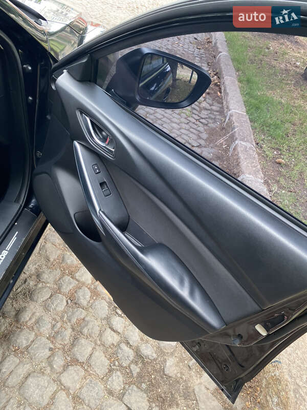 Седан Mazda 6 2013 в Кропивницком