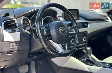Седан Mazda 6 2016 в 