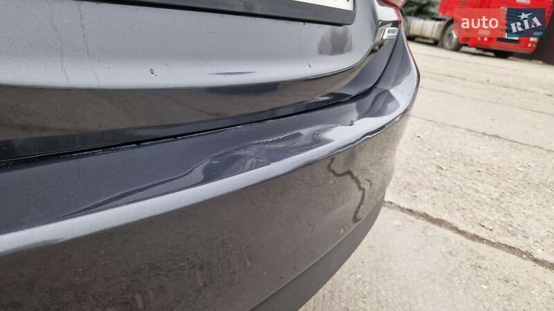 Седан Mazda 6 2016 в Днепре