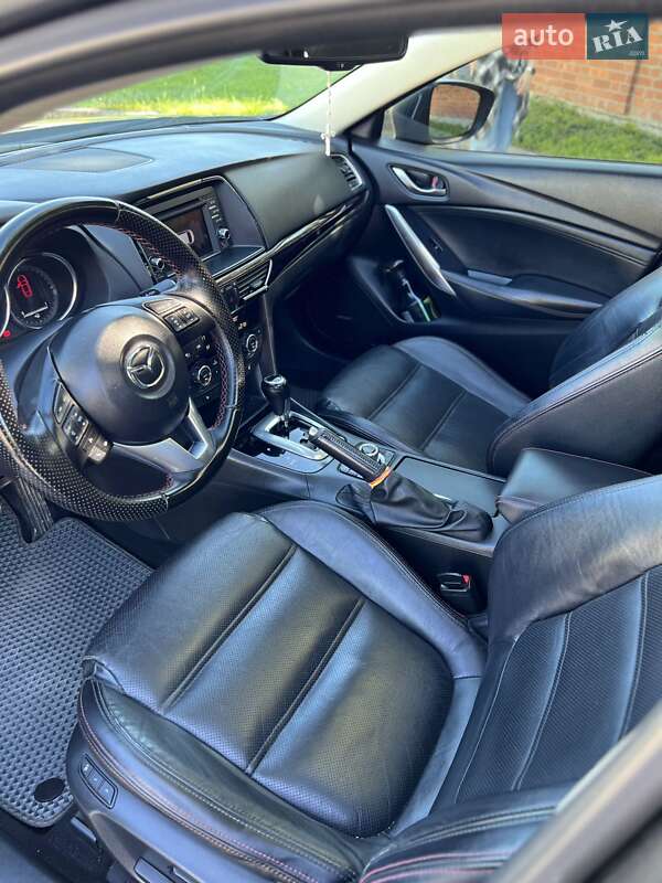 Седан Mazda 6 2014 в Дрогобичі