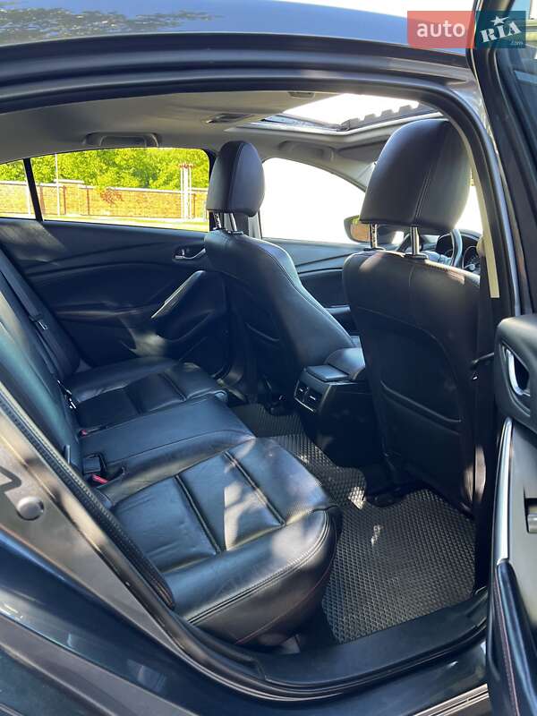 Седан Mazda 6 2014 в Дрогобичі