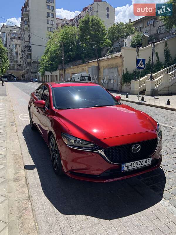 Седан Mazda 6 2018 в 