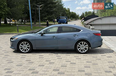 Седан Mazda 6 2015 в 