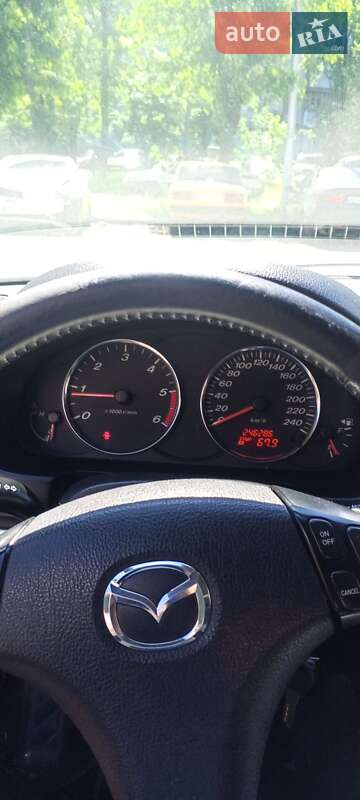 Универсал Mazda 6 2002 в Киеве