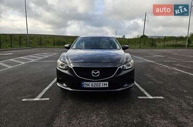 Седан Mazda 6 2014 в 