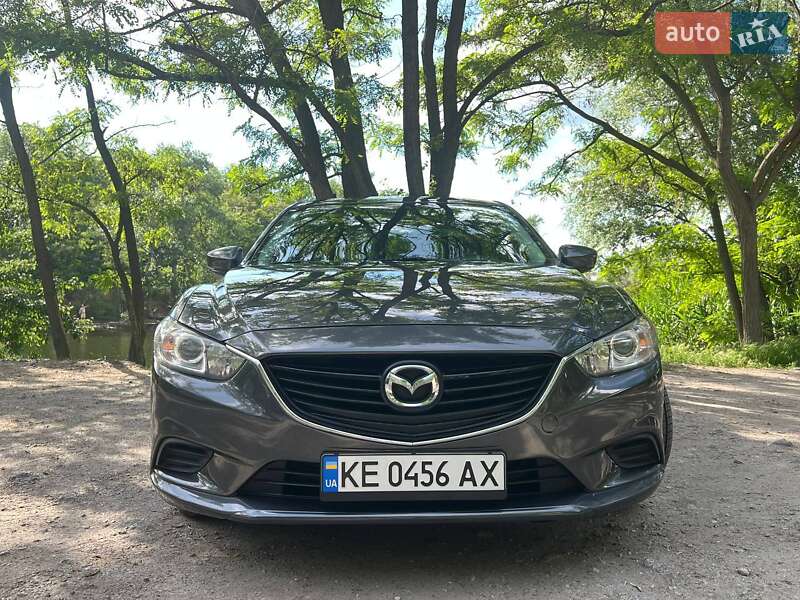Седан Mazda 6 2017 в Днепре