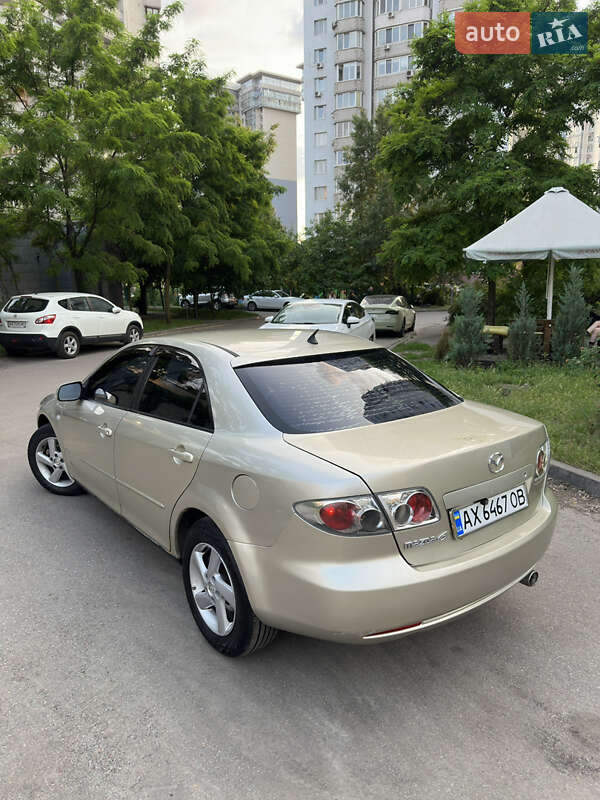 Седан Mazda 6 2002 в Киеве
