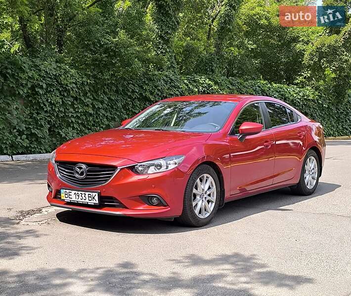 Седан Mazda 6 2014 в Южноукраинске