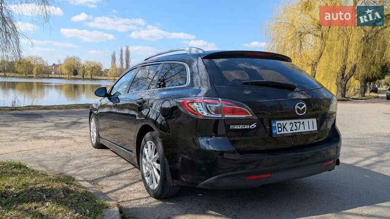 Універсал Mazda 6 2011 в Рівному