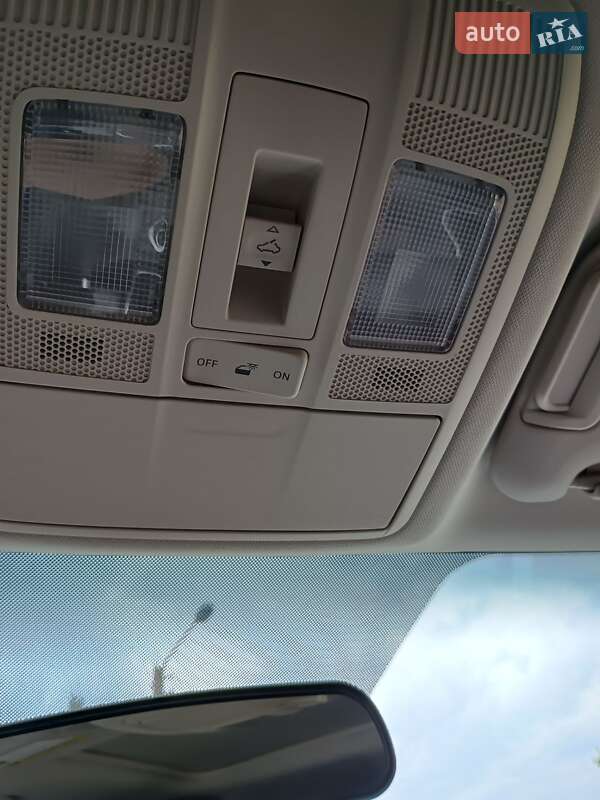 Седан Mazda 6 2014 в Бродах