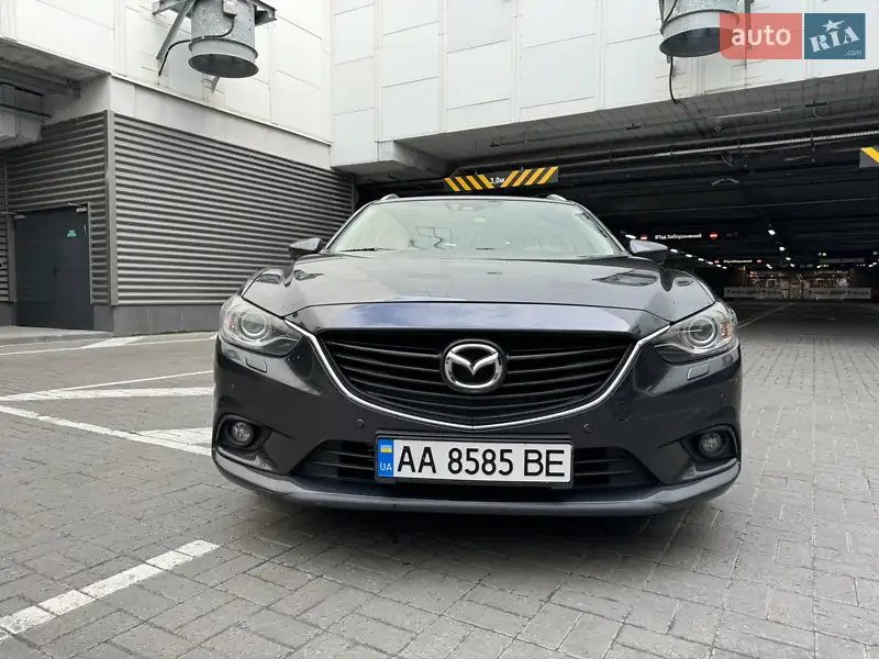 Mazda 6