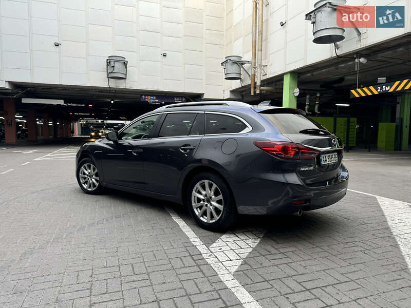 Универсал Mazda 6 2012 в Киеве