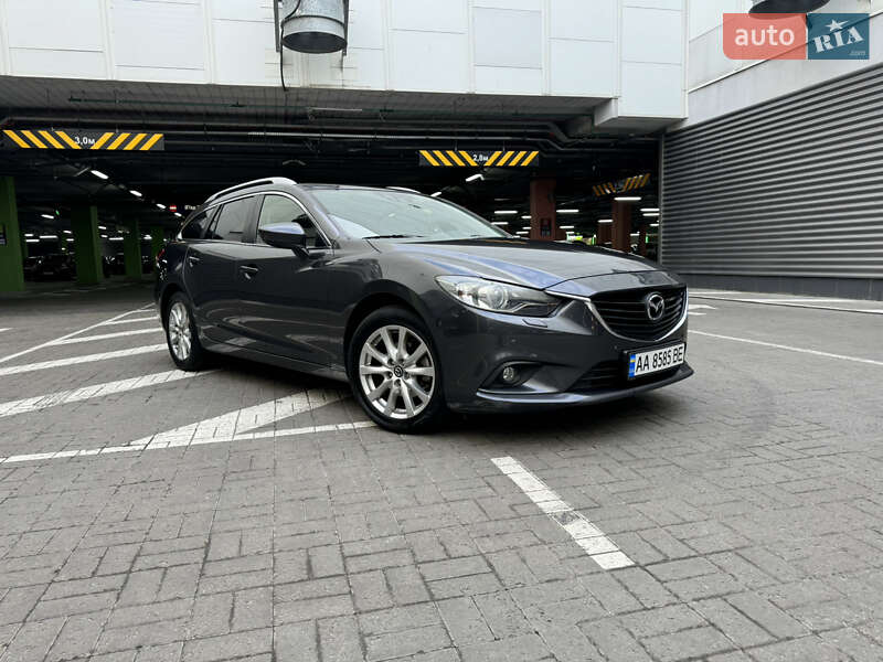 Универсал Mazda 6 2012 в Киеве