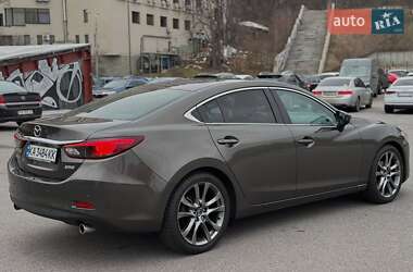 Седан Mazda 6 2015 в 