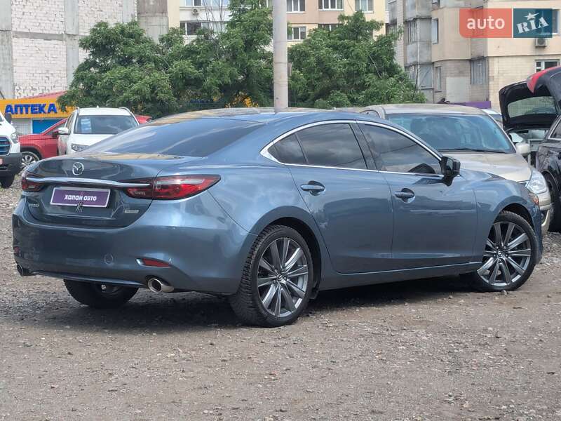 Седан Mazda 6 2018 в Киеве
