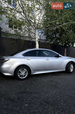 Седан Mazda 6 2011 в 