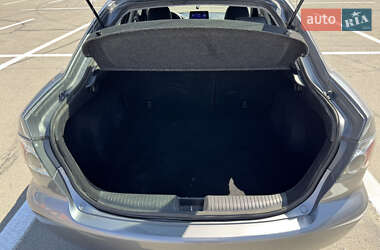 Лифтбек Mazda 6 2002 в 