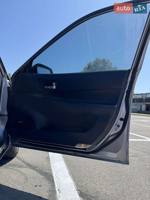 Лифтбек Mazda 6 2002 в Полтаве