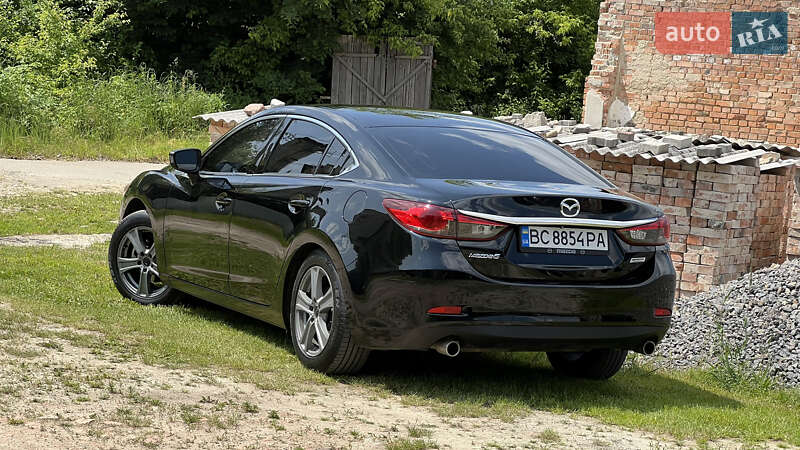 Седан Mazda 6 2014 в Дрогобыче