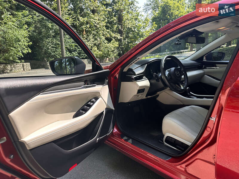 Седан Mazda 6 2020 в Тернополе