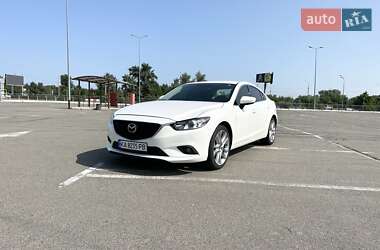 Седан Mazda 6 2015 в 