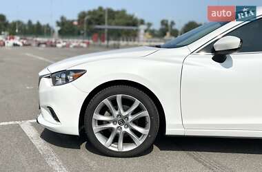 Седан Mazda 6 2015 в 
