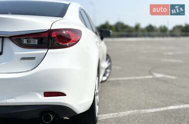 Седан Mazda 6 2015 в 