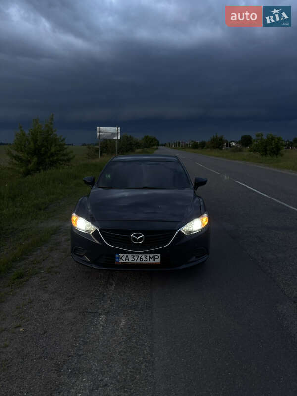 Седан Mazda 6 2013 в Макарове